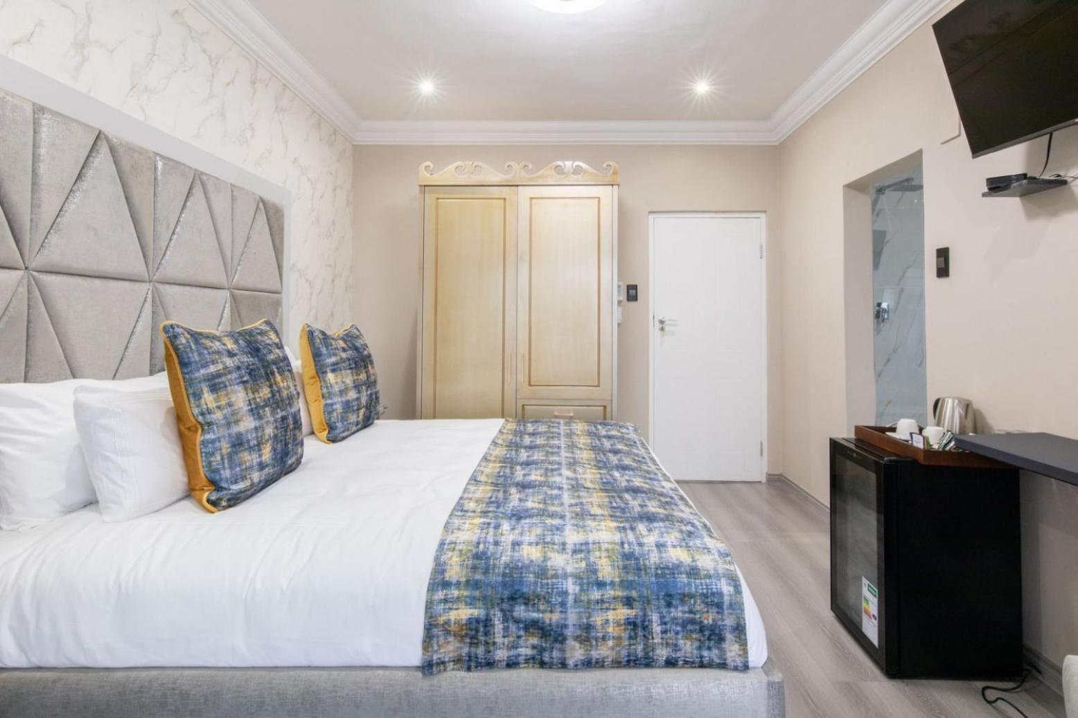Dolphin Bay Boutique Hotel And Spa Port Elizabeth Exterior foto